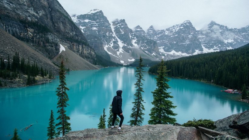 Kanada, darbas ir atostogos, youth travels, jaunimo keliones, hiking, mountains, camping, river, mountai, kalnai, keliautojai,
